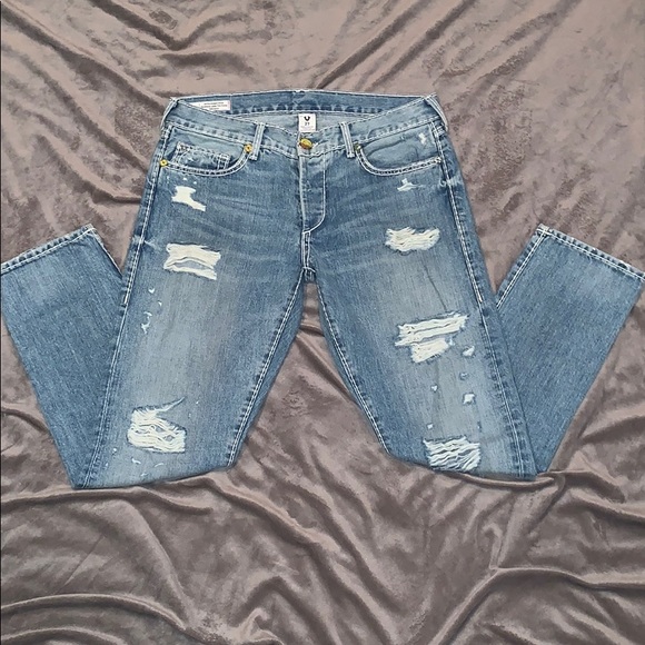 True Religion Women’s Cropped Jean - Picture 4 of 7